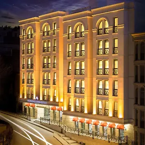 Metropolitan Taksim מלון